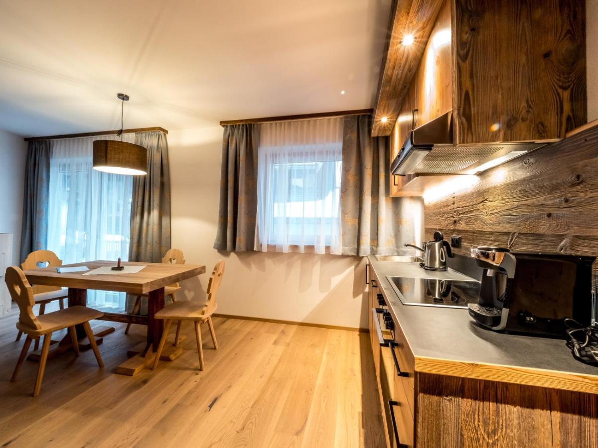 Almhittn - Luxus Appartements Finkenberg Exterior photo