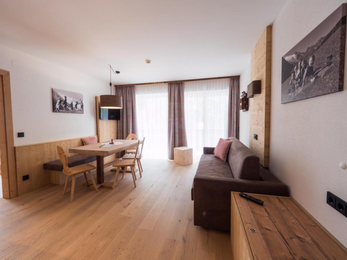 Almhittn - Luxus Appartements Finkenberg Exterior photo
